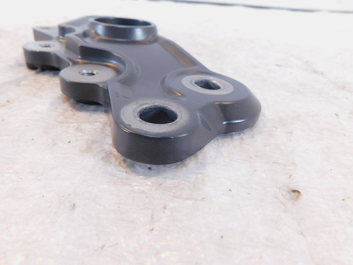 2022-2024 Yamaha YZFR7 YZF-R7 R7 Right Lower Subframe Engine Mount Bracket Plate - C3 Cycle