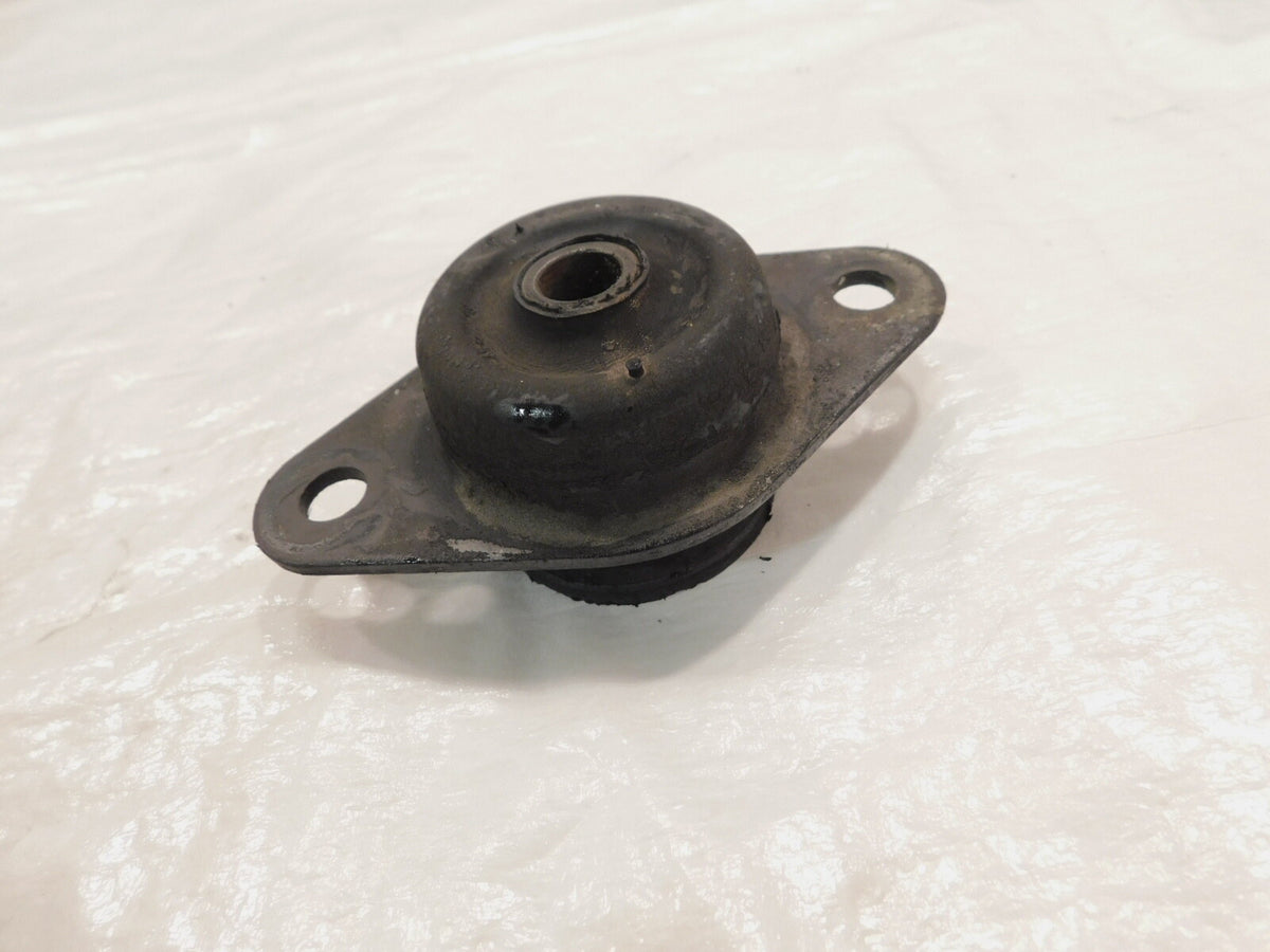 Harley EVO & Twin Cam Touring Electra Glide Rubber Front Engine Motor Mount