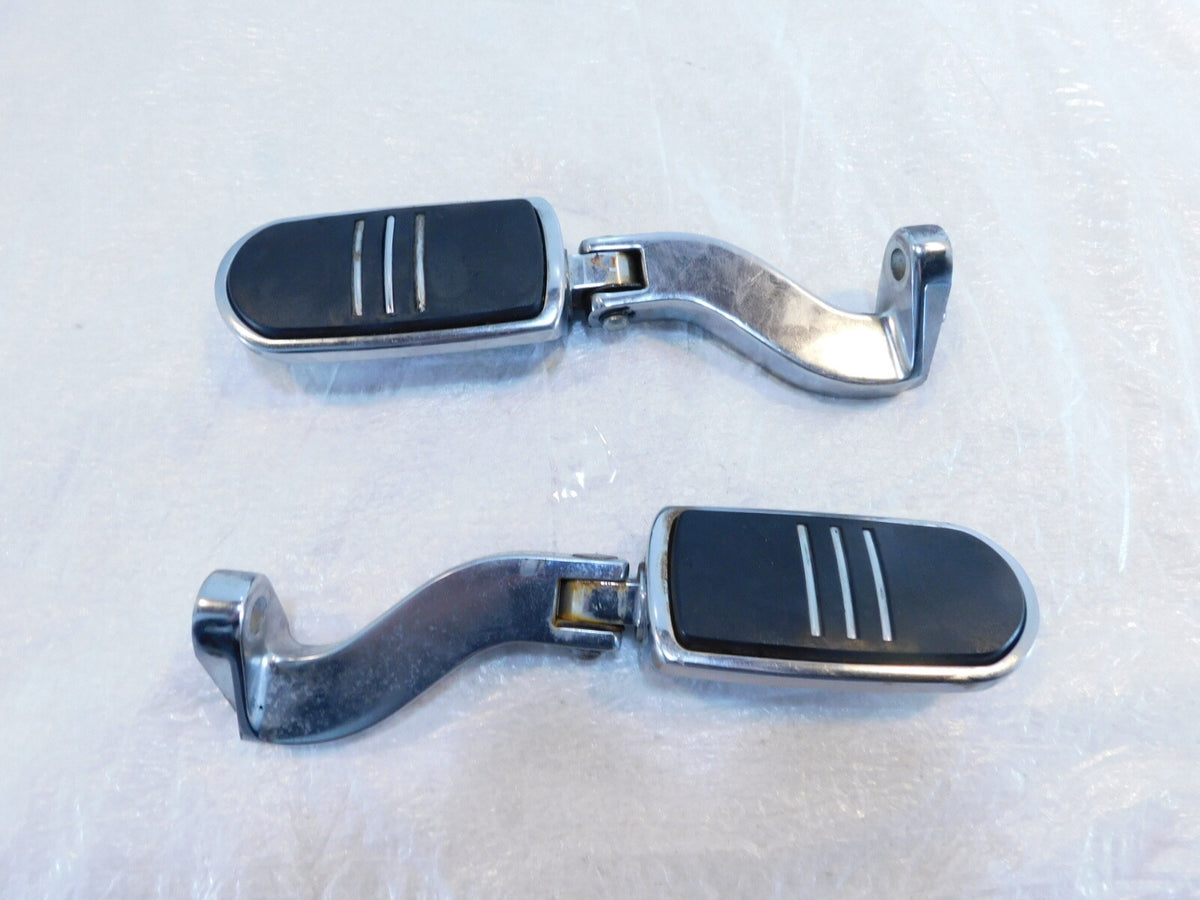 Harley Touring Road King & Street Glide Passenger Peg Footpegs & Mount Brackets