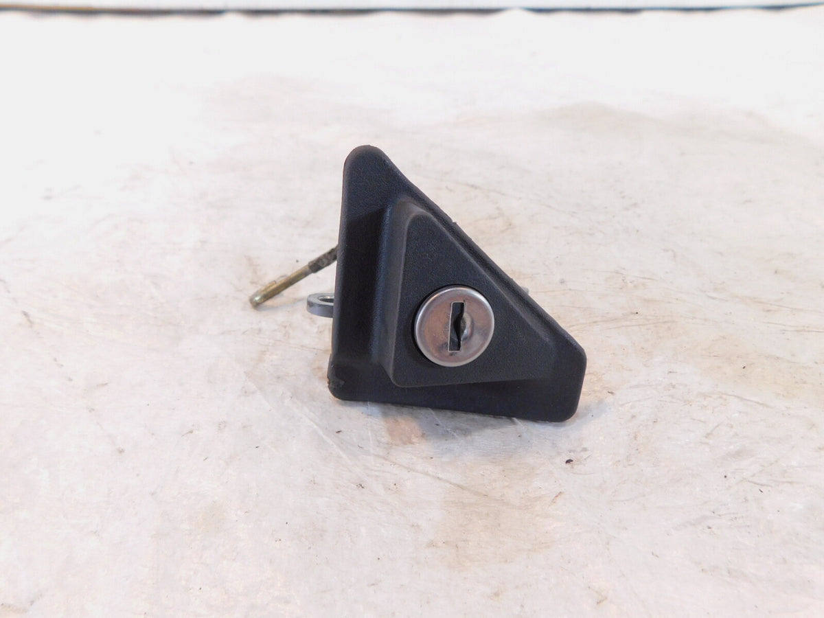 1985-2007 Yamaha V-Max 1200 VMX12 VMX1200 Fuel Tank Shield Cover Lock - No Key - C3 Cycle