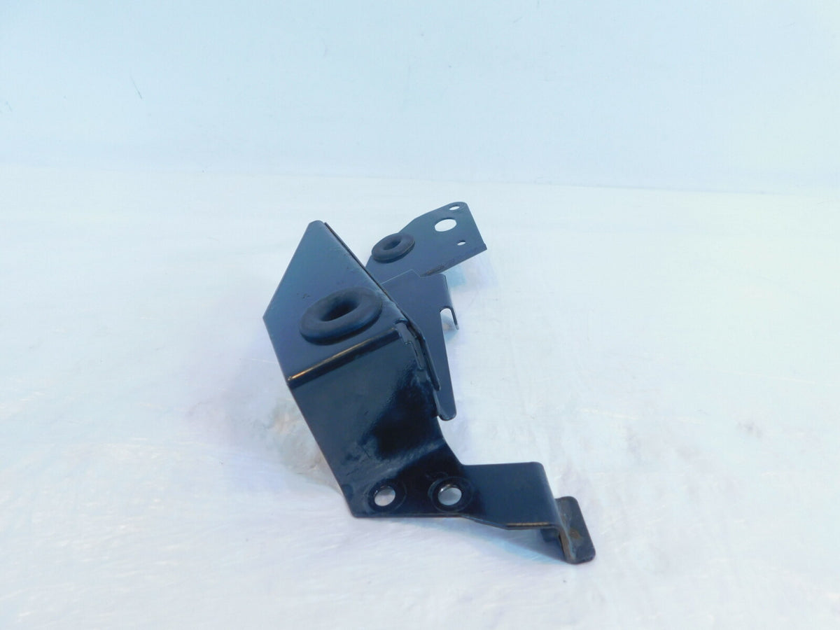 2006 Victory Hammer Kingpin Jackpot Vegas Right Hand Side Cover Mount Bracket - C3 Cycle
