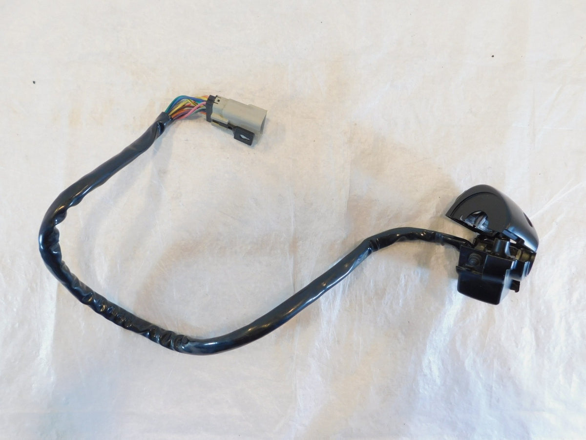 Harley Davidson Electra Glide Ultra Classic Left Handlebar Speaker Volume Switch - C3 Cycle
