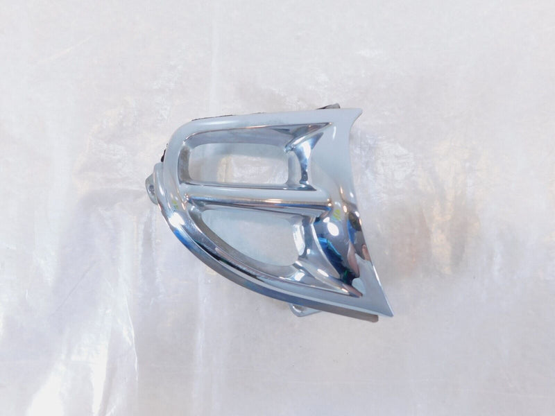01-2005 Honda GL1800 Goldwing 1800 Right Fairing Cowl Air Duct Cover Cover Trim