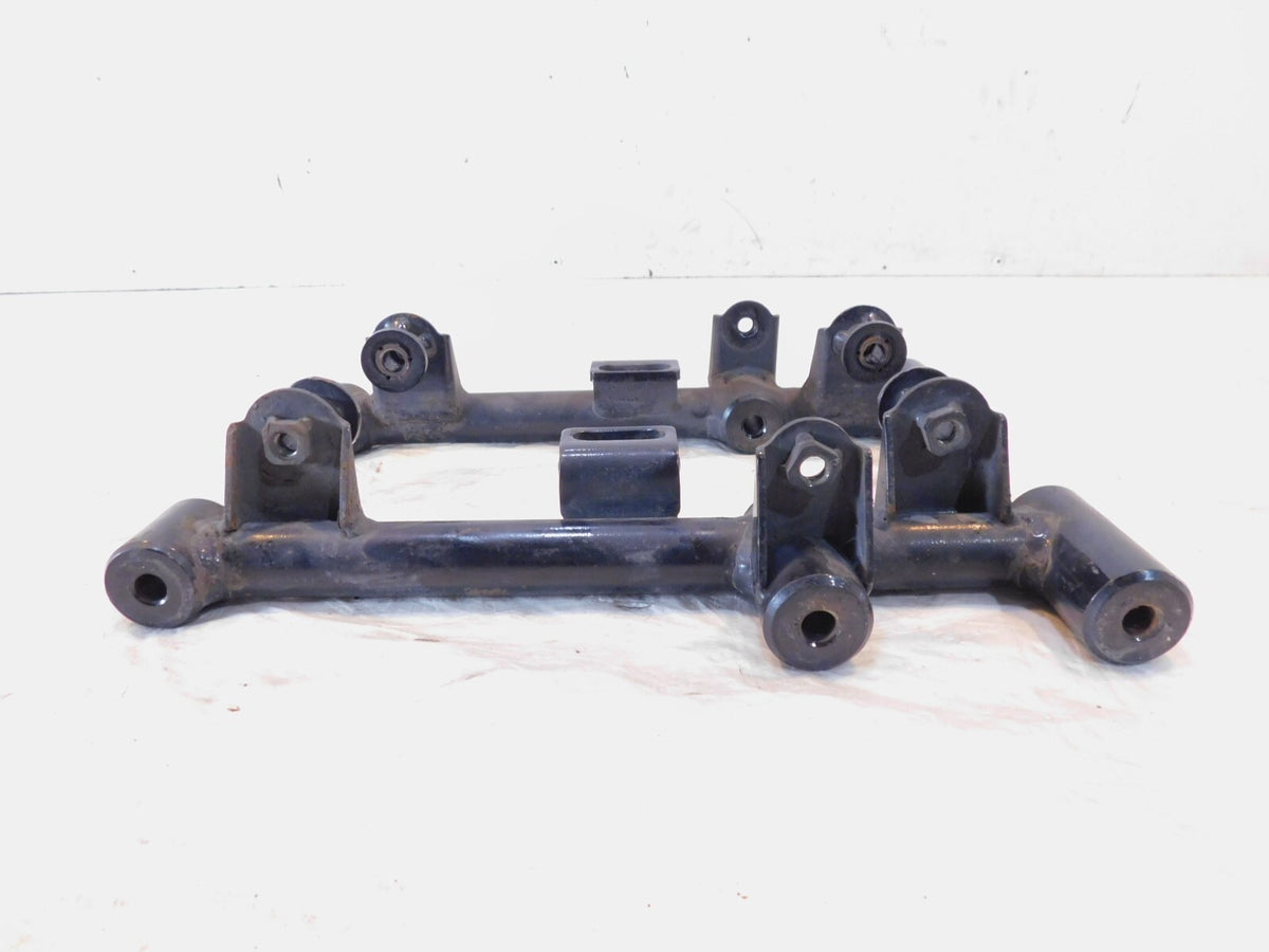 2000-2004 Kawasaki Vulcan 1500 VN1500 Nomad Fi Left/Right Upper Saddlebag Mounts - C3 Cycle