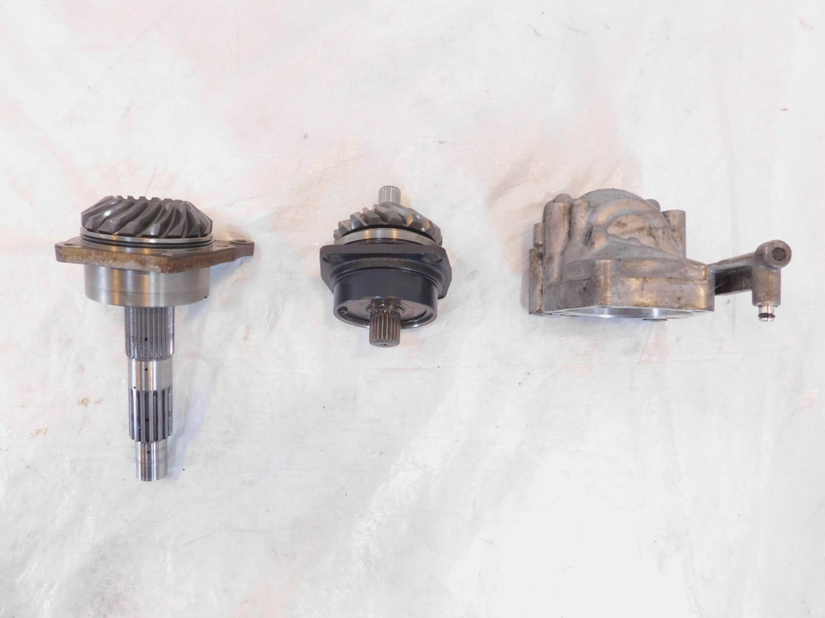 Honda VTX1300 VTX VT1300 Fury Transmission Cross Shaft Differential Case Housing - C3 Cycle