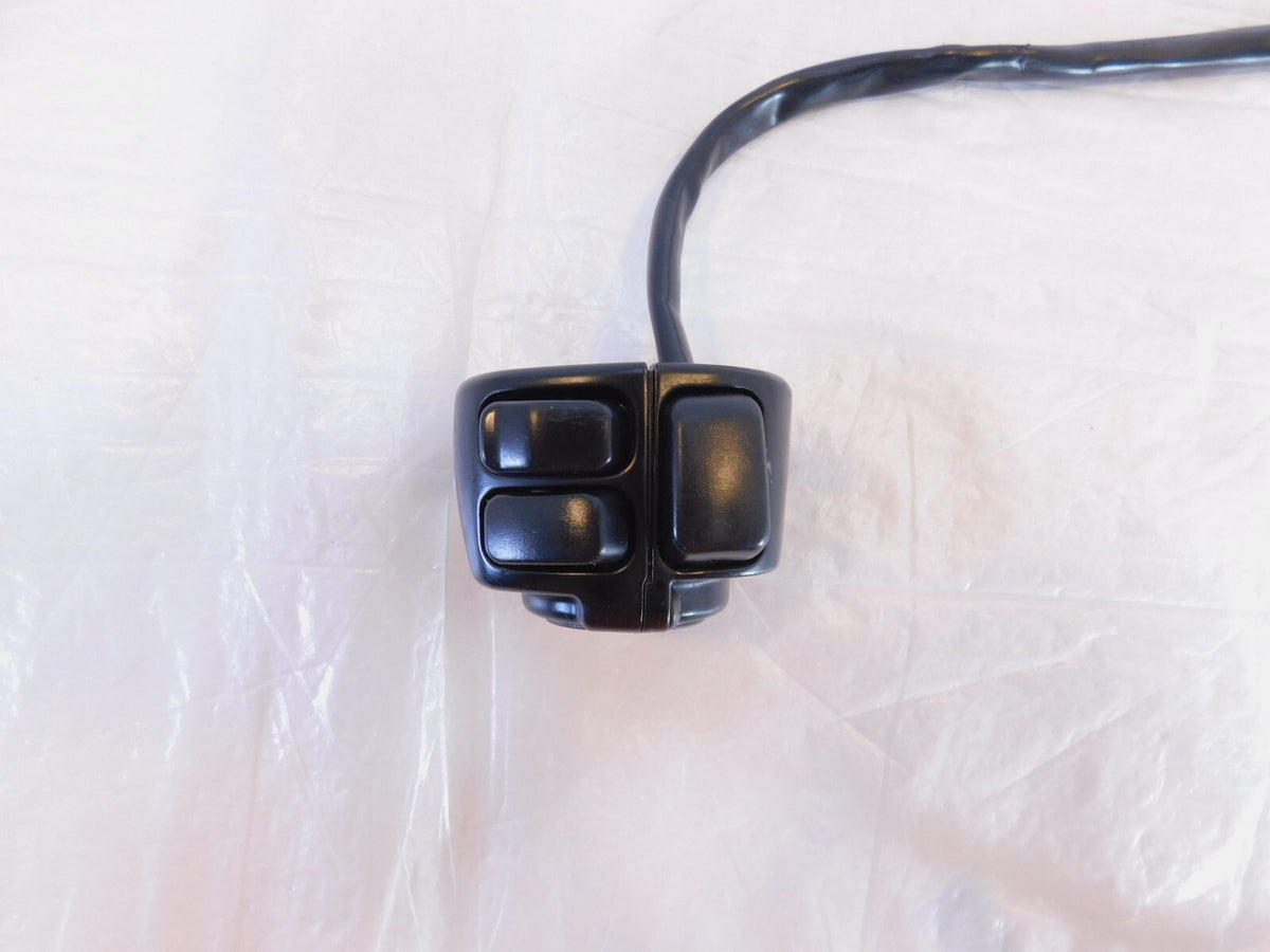 Harley Davidson Softail Dyna Sportster Left Handlebar Horn Turn Signal Switches - C3 Cycle