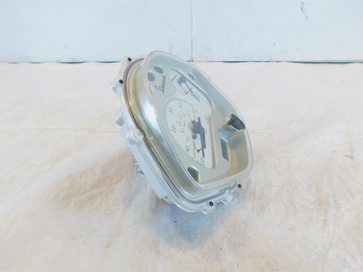 2006-2013 Piaggio Vespa LX 50 Instrument Cluster Speedometer Speedo Fuel Gauges - C3 Cycle