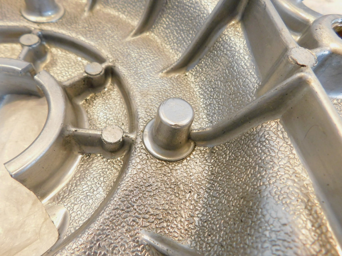 Harley Sportster 883 1200 Polished Left Engine Motor Primary Chain Cover