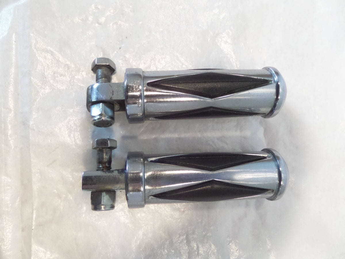 Harley Touring FXR Dyna Sportster & Softail Chrome Diamond Footpegs Footrests