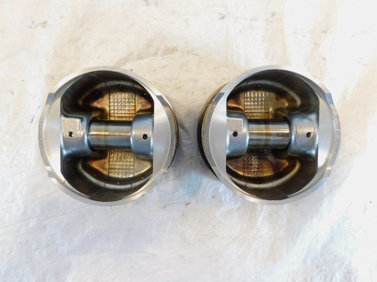 Harley Davidson Twin Cam Touring Dyna & Softail Engine Pistons & Black Cylinders - C3 Cycle