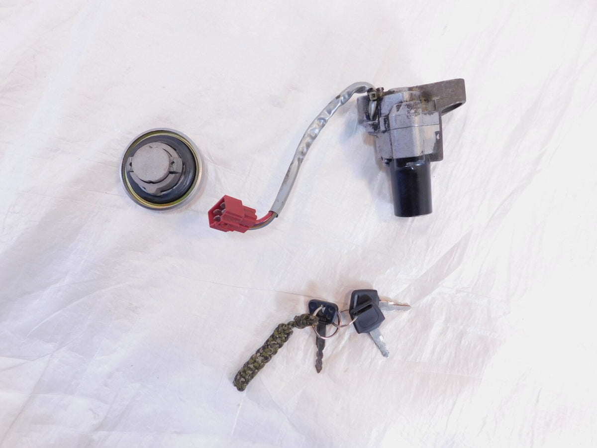 Yamaha V-Star 650 XVS650 & 1100 Ignition Switch Steering Lock Gas Cap Set & Key - C3 Cycle