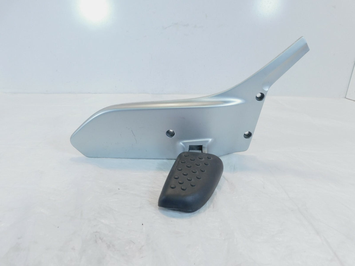 97-04 BMW K1200LT 1200 LT OEM Right Rear Passenger Footrest Foot Peg & Bracket - C3 Cycle