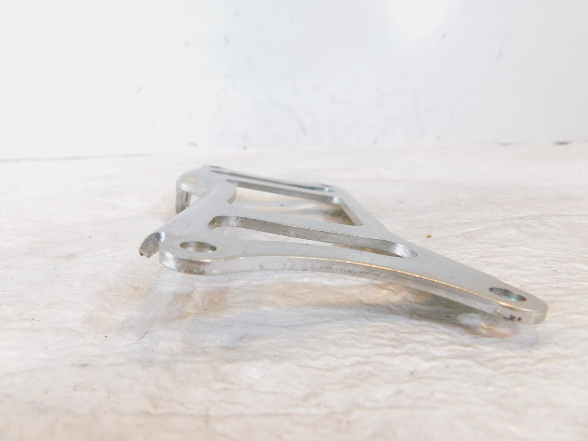 Aprilia Dorsoduro Shiver 750 SL750 & 900 Throttle Body Upper Plate Bracket - C3 Cycle