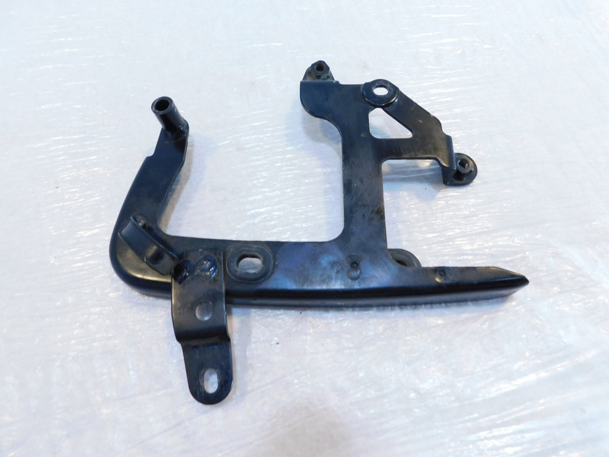 1994-2003 Honda VF750 VF750C Magna 750 Right Side Cover Fairing Mount Bracket - C3 Cycle