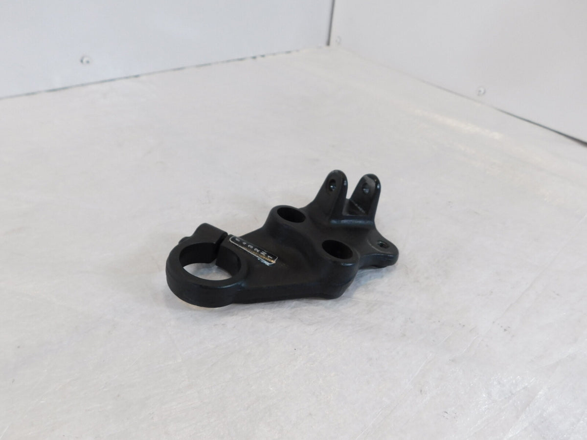2004-2016 Triumph Thruxton 900 EFI Left Foot Peg Footrest Bracket Mount T2075076 - C3 Cycle