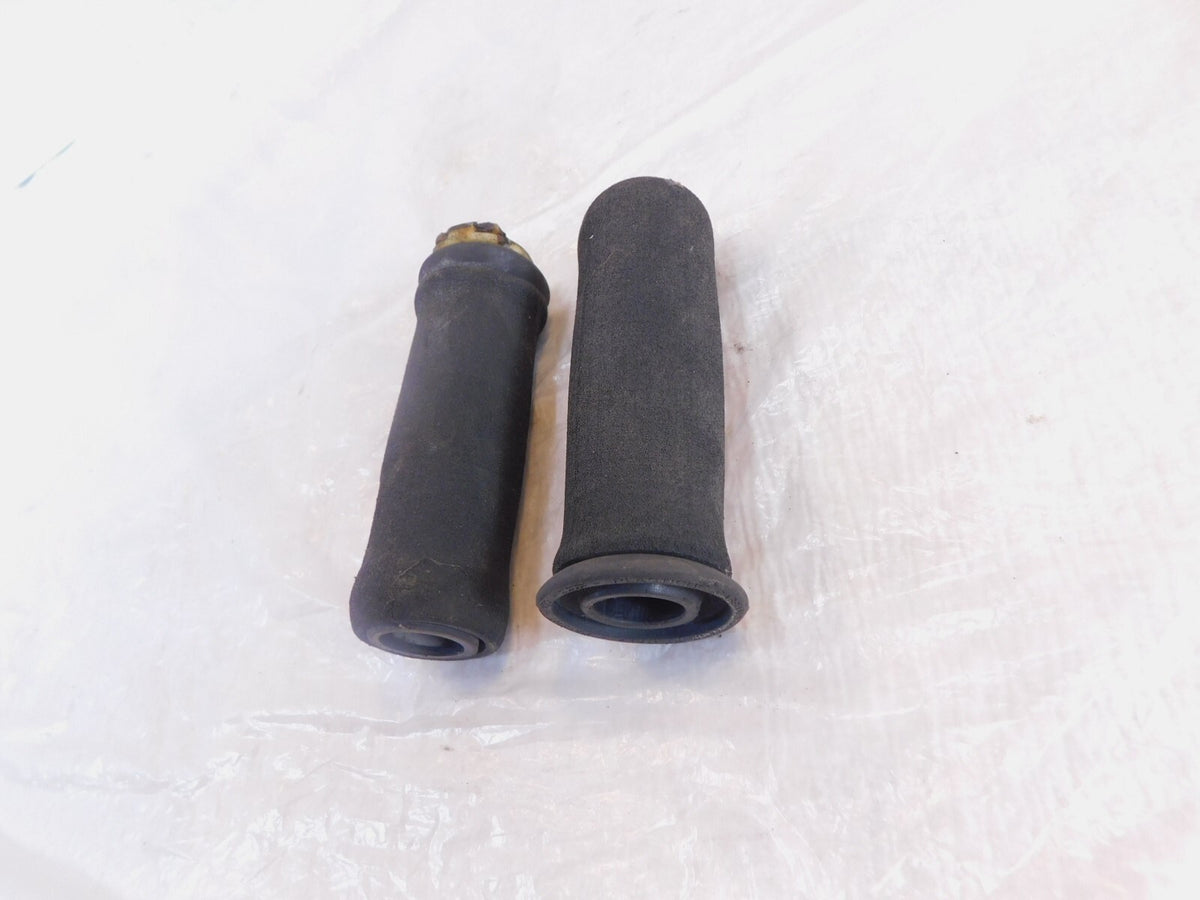 Kawasaki Ninja 250R 250 500 ZX-6 ZX-7 ZX-9 & ZX-11 Right/Left Handlebar Grips - C3 Cycle