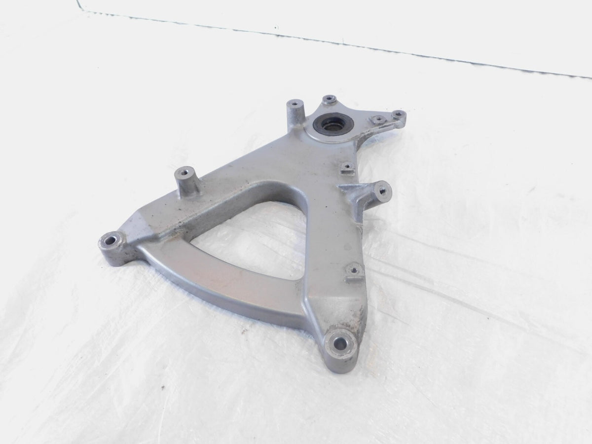2007-2016 Suzuki Burgman 400 AN400 Rear Wheel Fork Swingarm Bracket -61000-05H20 - C3 Cycle