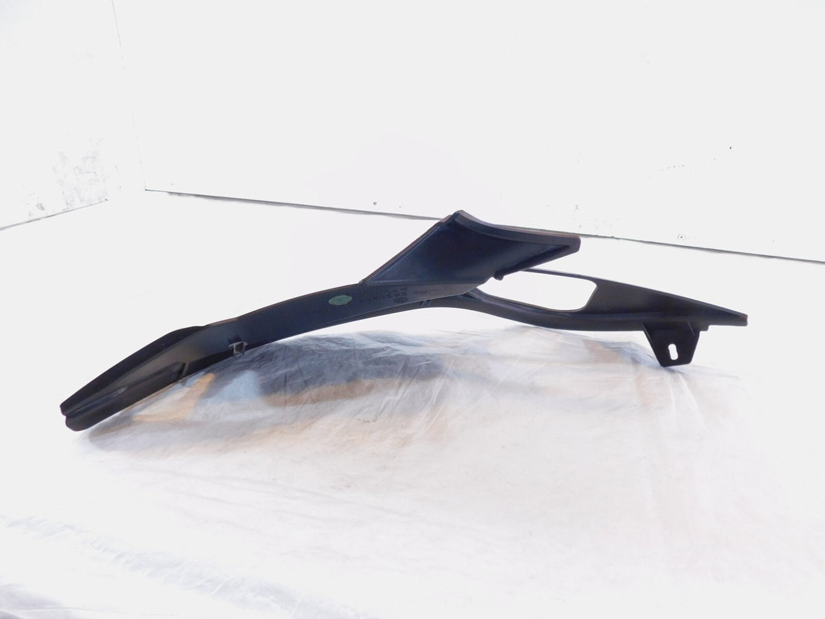 2008 08 Victory Vision Right Hand Rail & Saddlebag Cover Fairing Trim 5436207