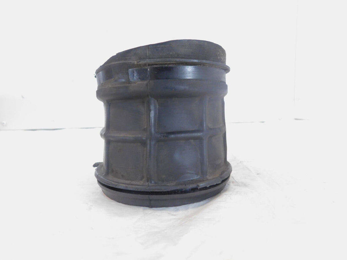 Honda VT1100 VT1100C Shadow 1100 ACE Sabre Air Intake Carb Carburetor Tube Pipe