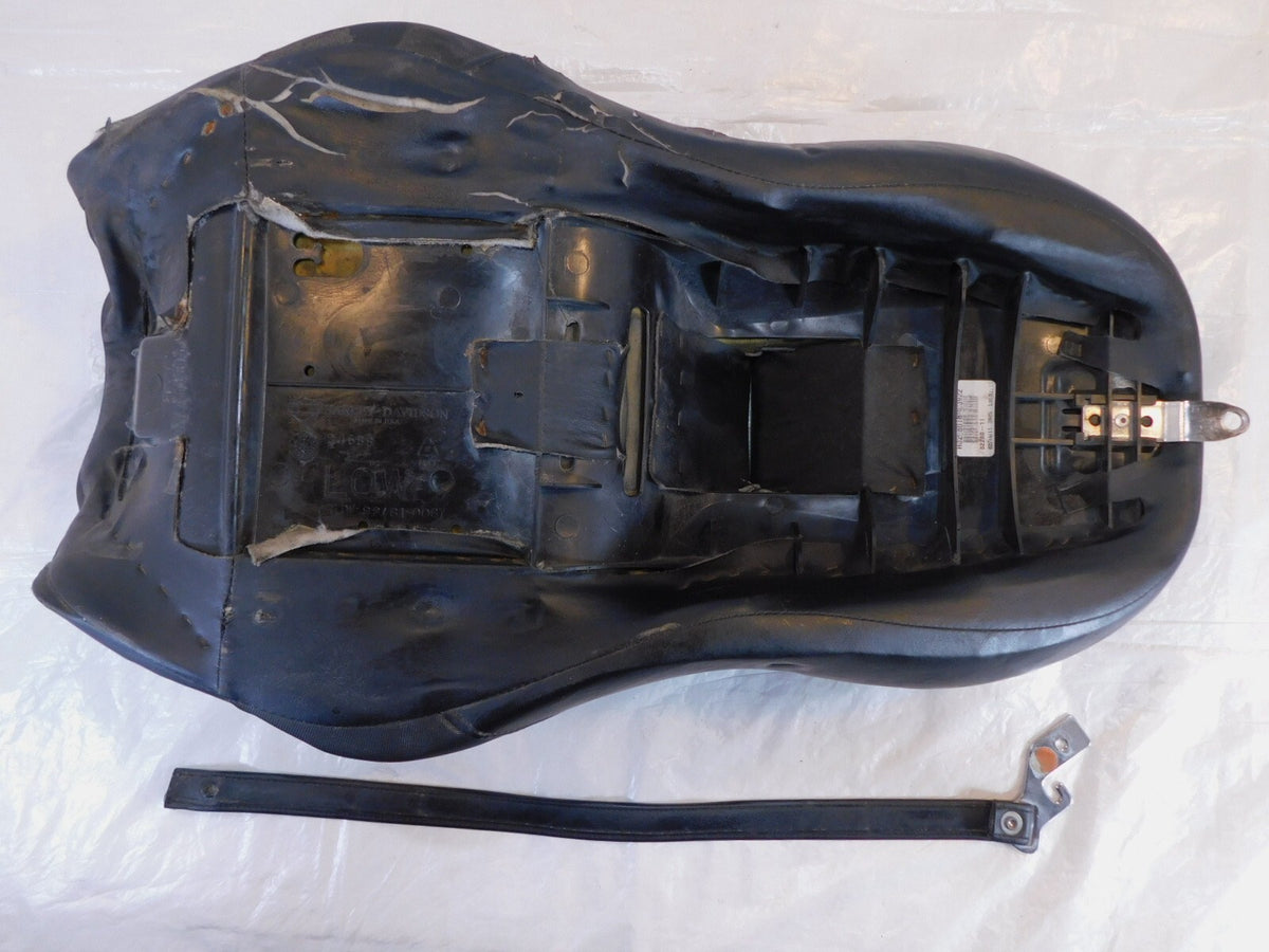 2011-2013 Harley Davidson Touring Road King Main Rider & Rear Passenger Seat - C3 Cycle
