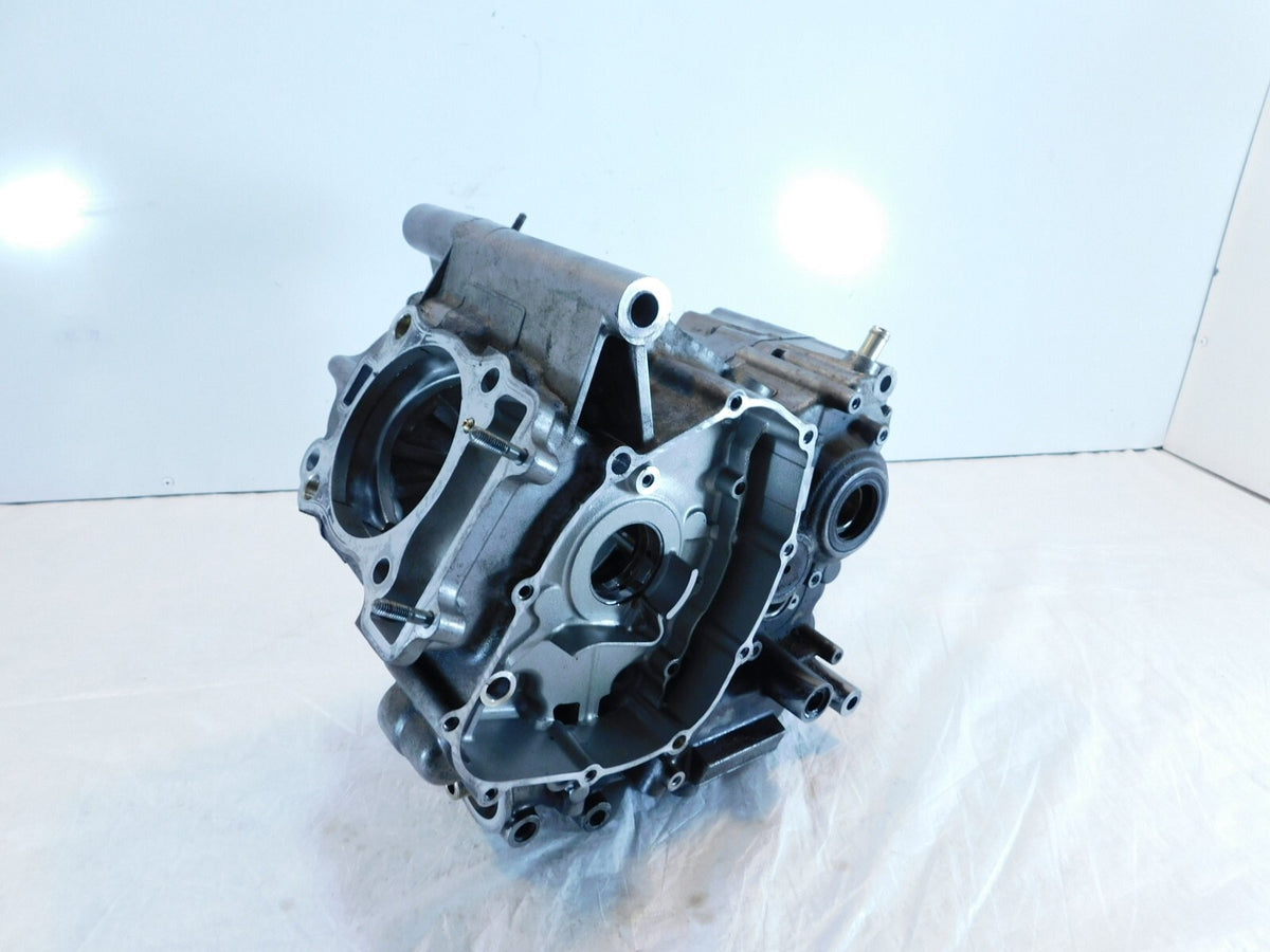 2001 & 2002 Suzuki SV650 SV650S Engine Motor Housing Block Crankcase Crank Case - C3 Cycle