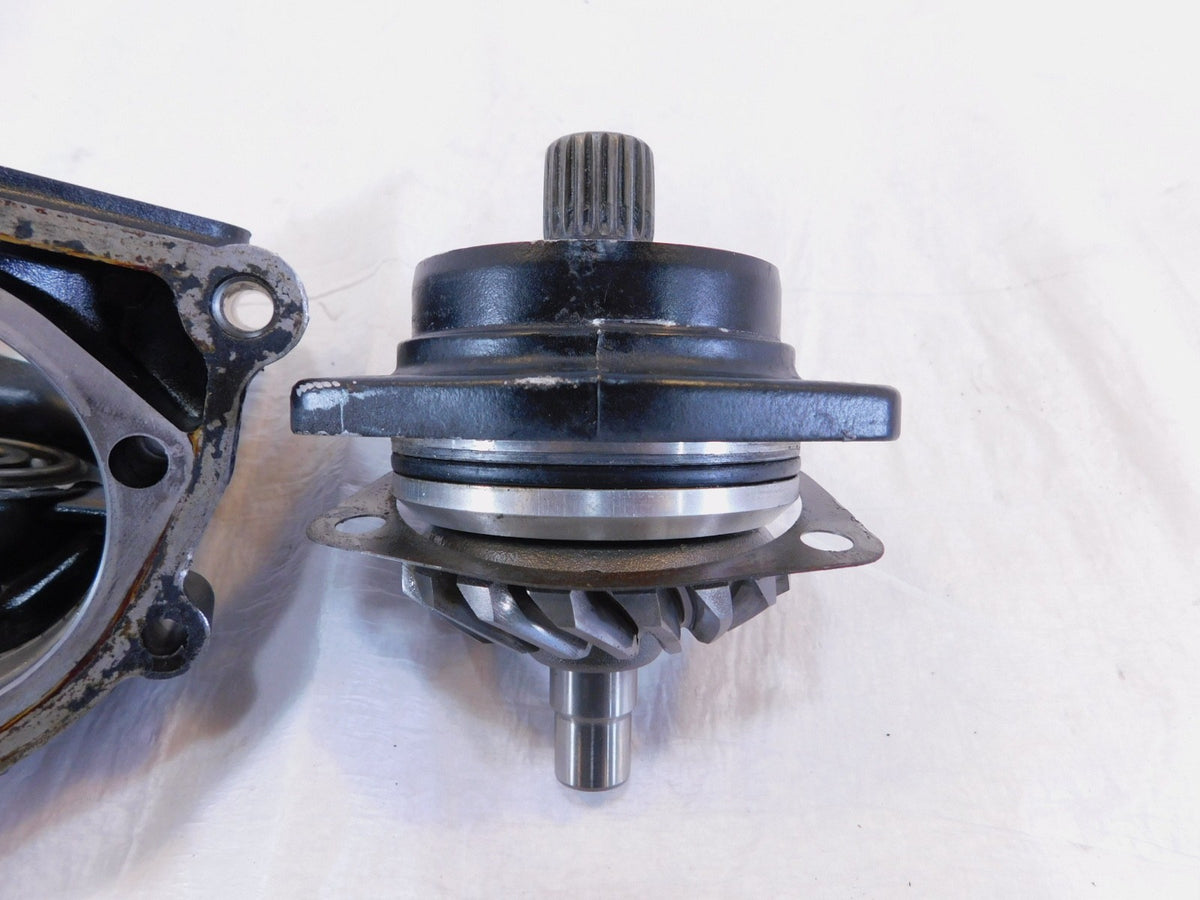 83-84 Honda CB650 CB650SC Nighthawk 650 Cross Shaft Side Gear Bevel Drive Case - C3 Cycle