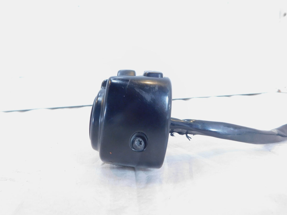 Harley Electra Glide Right Handlebar Engine Stop Start Kill Switches w/ Radio
