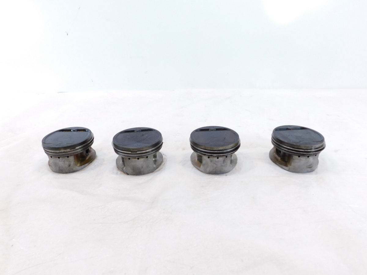 Yamaha Royal Star Tour Deluxe Venture XVZ13 Engine Motor Cylinder Barrel Pistons