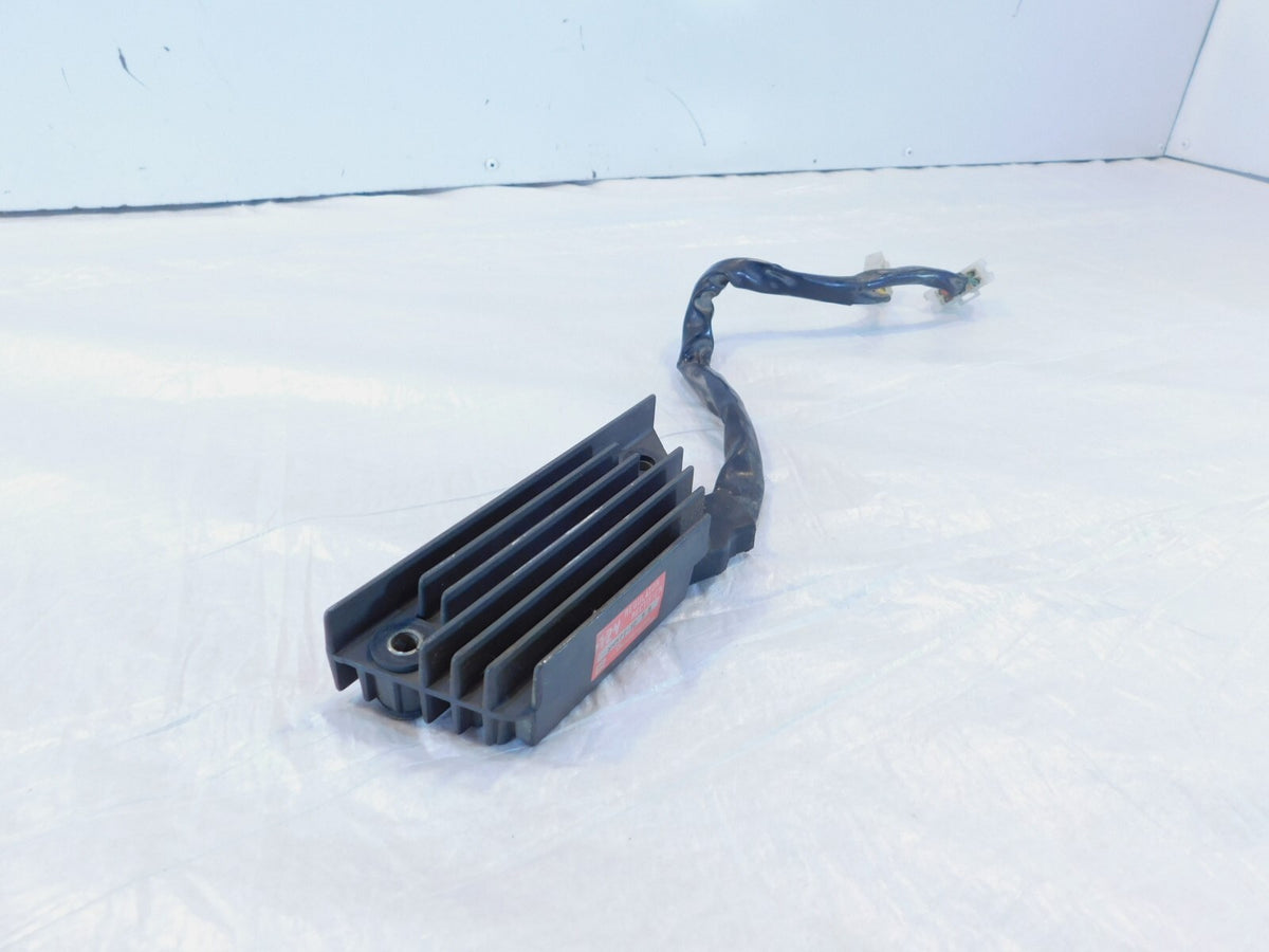1985 & 1986 Honda VT1100 Shadow 1100 Voltage Regulator Rectifier 31600-MG8-008 - C3 Cycle