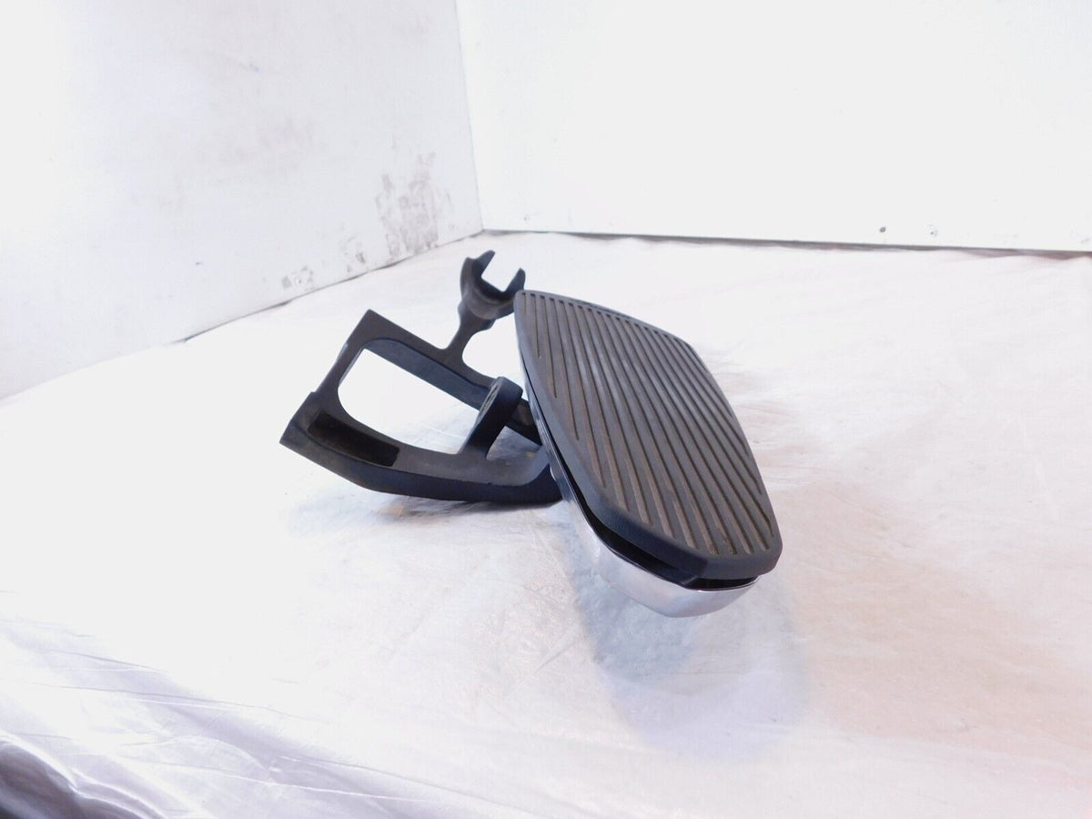 Indian Chief Chieftain & Roadmaster Right Floorboard Footboard & Support Bracket - C3 Cycle