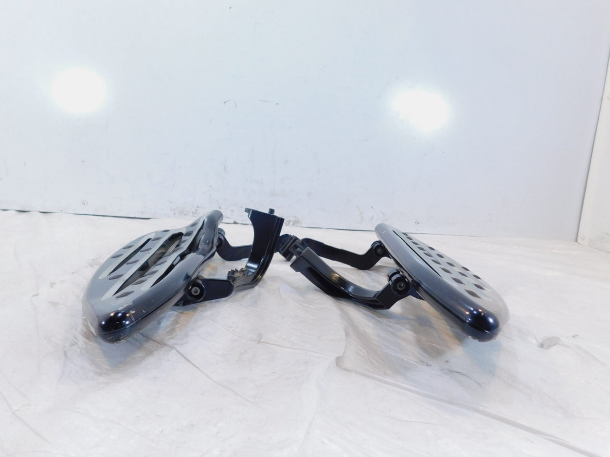 Harley Road King & Electra Glide Front Arlen Ness Black Footboard Floorboards - C3 Cycle