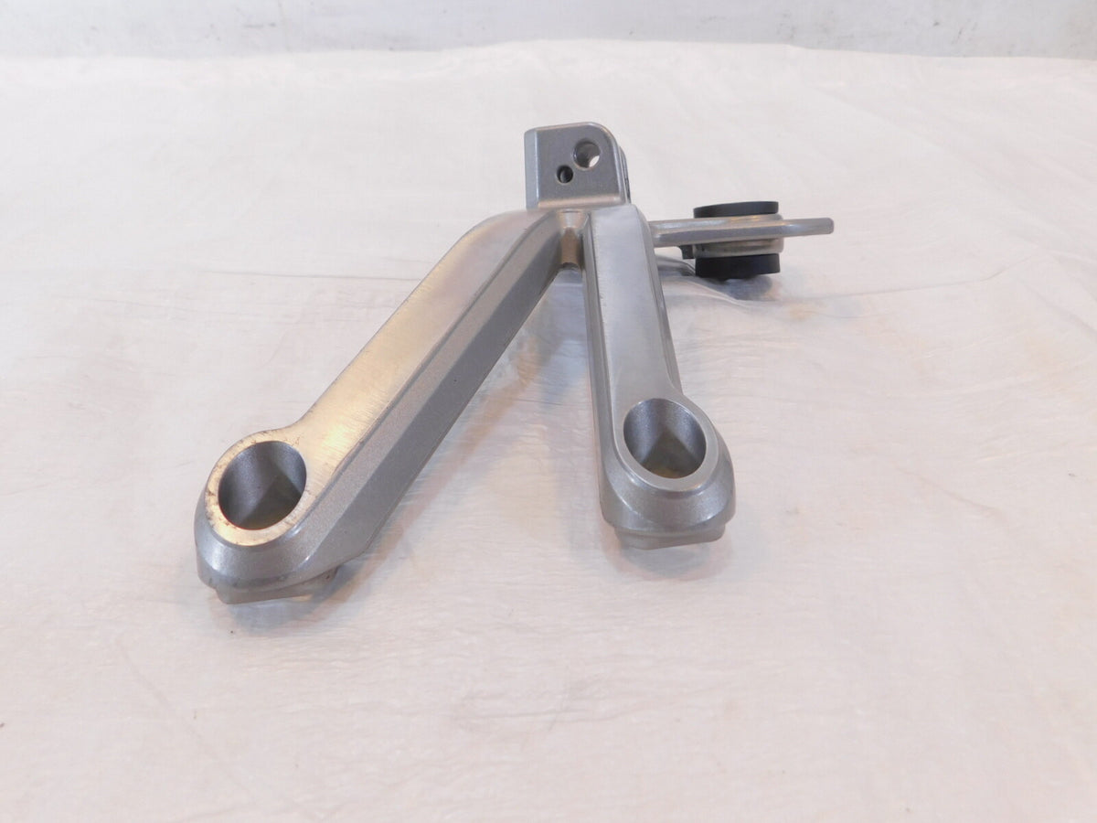 Suzuki Bandit 1200 GSF1200 Rear Right Passenger Footpeg Footrest Mount Bracket - C3 Cycle