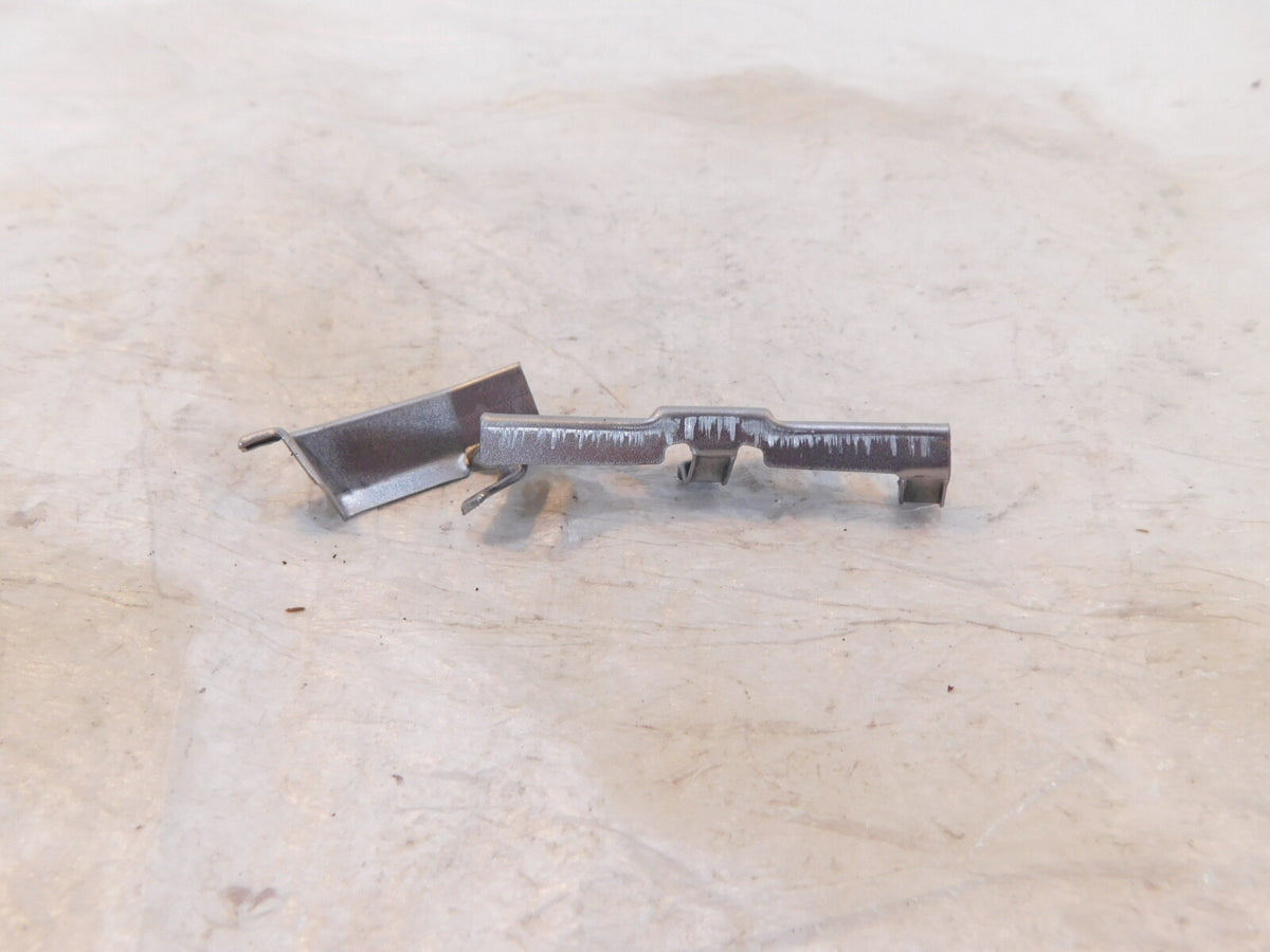 1985-07 Yamaha V-Max VMX12 VMX1200 Silver Right Engine Cover Clamp Mount Bracket - C3 Cycle