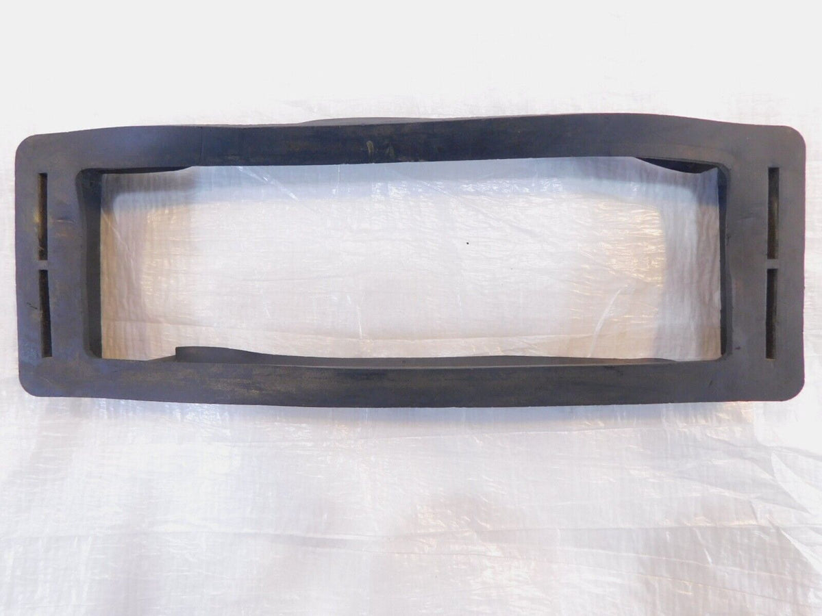 1996 Harley Davidson Electra Glide Classic Radio Black Rubber Nose Seal - C3 Cycle