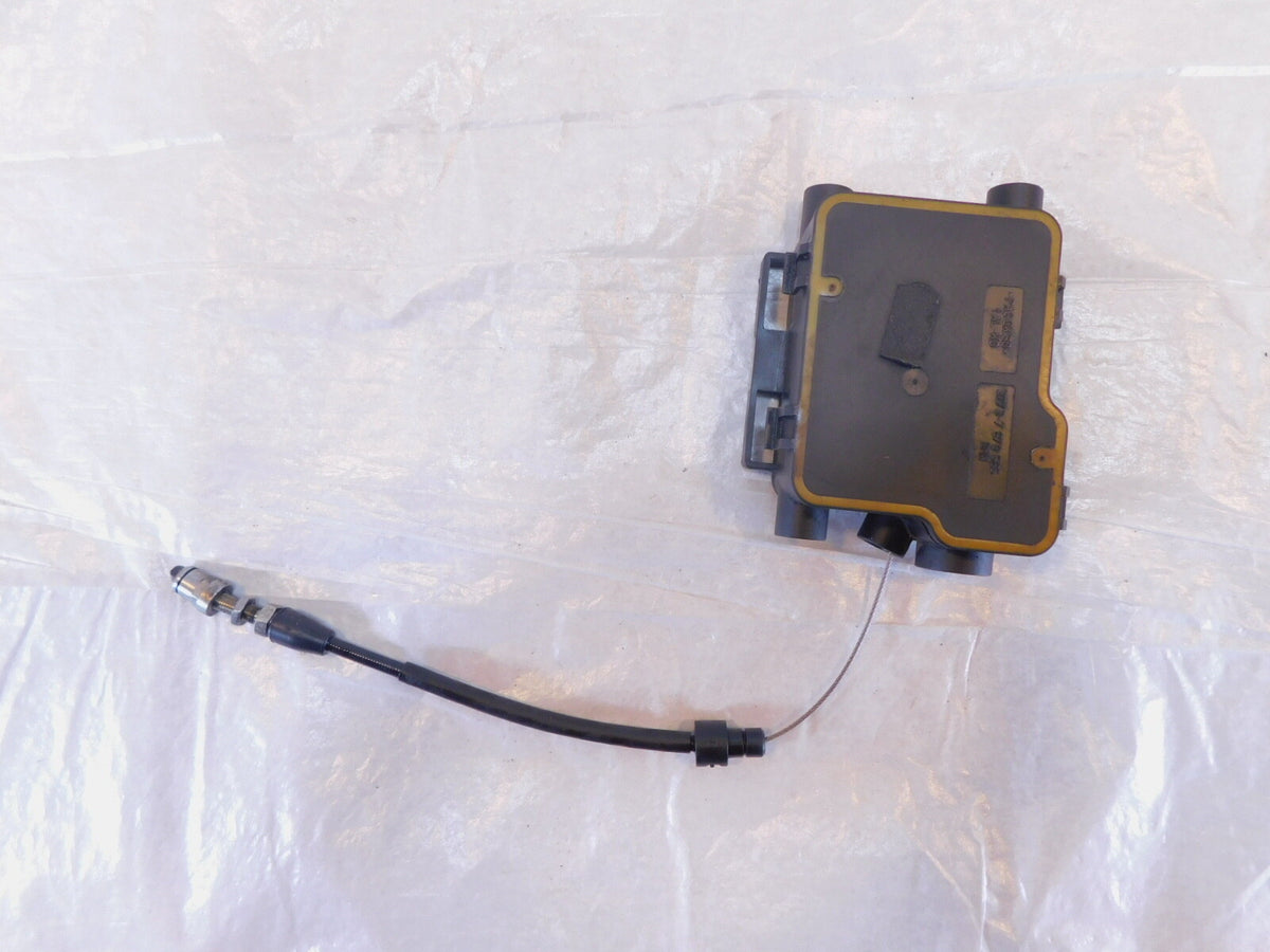 2005-2008 BMW R1200 ST R1200ST Throttle Bowden Cable Distributor Box & Cover - C3 Cycle