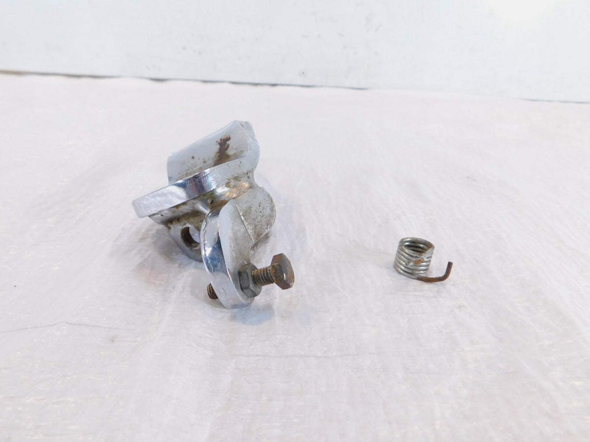 85-86 Honda VT500 VT500C Shadow 500 Front Right Foot Peg Footrest Mount Bracket - C3 Cycle
