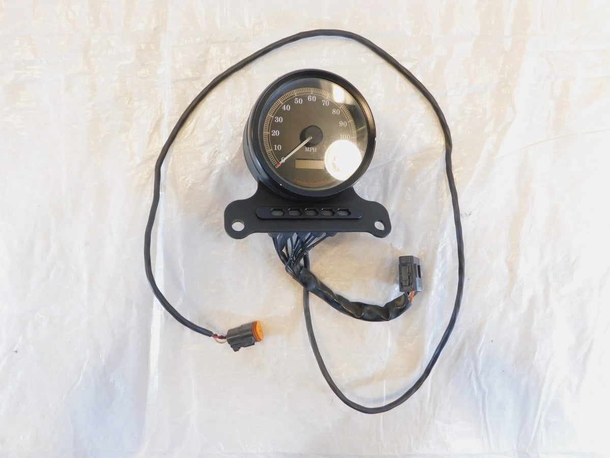 Harley Davidson Sportster 883 Standard & Hugger Speedometer Speedo & Odometer