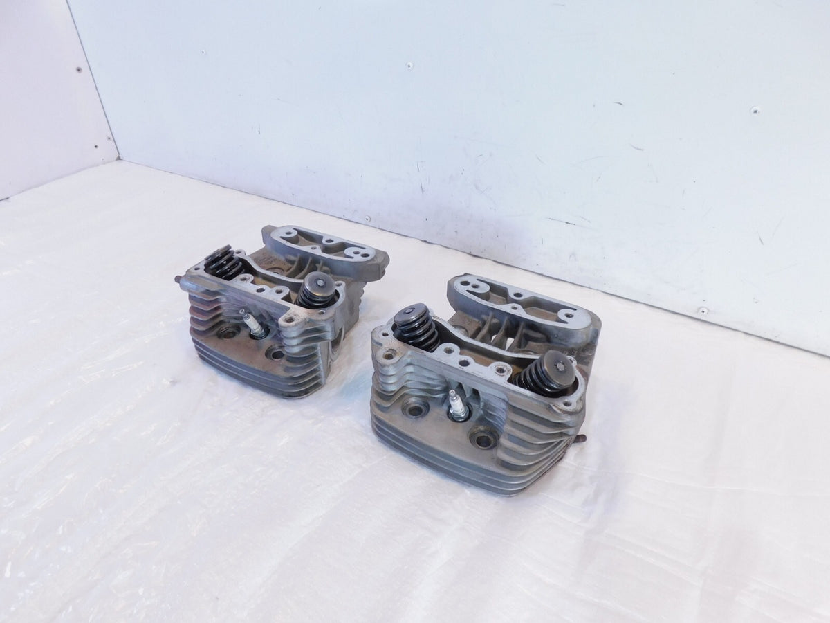 Harley Davidson Sportster 883 Engine Motor Cylinder Heads Springs & Valves - C3 Cycle