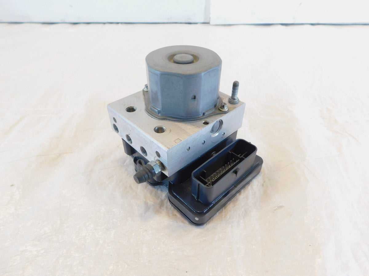 Can-Am Spyder Roadster F3 RT & Ryker 600 900 Rally ABS Brake Pump VCM Modulator - C3 Cycle