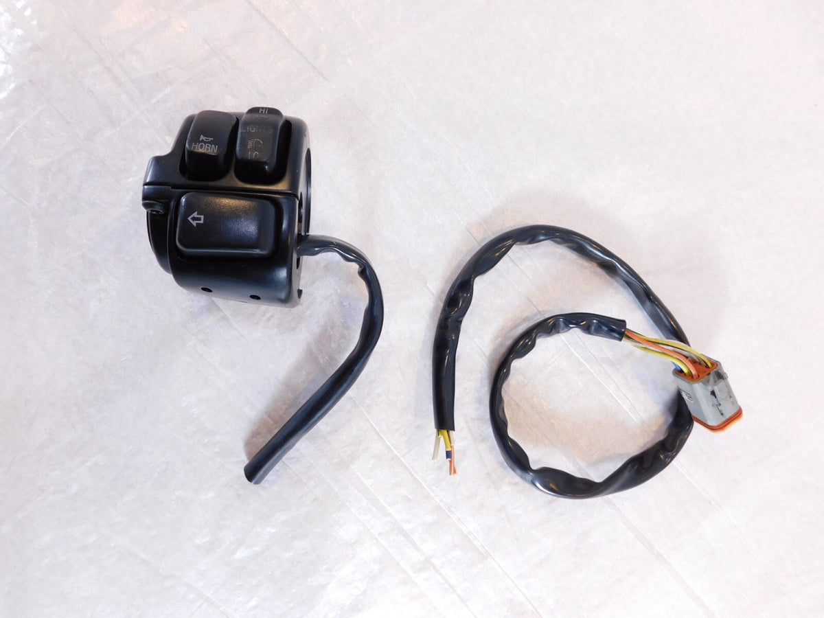 Harley Davidson Softail Dyna Sportster Left Handlebar Horn Turn Signal Switches - C3 Cycle
