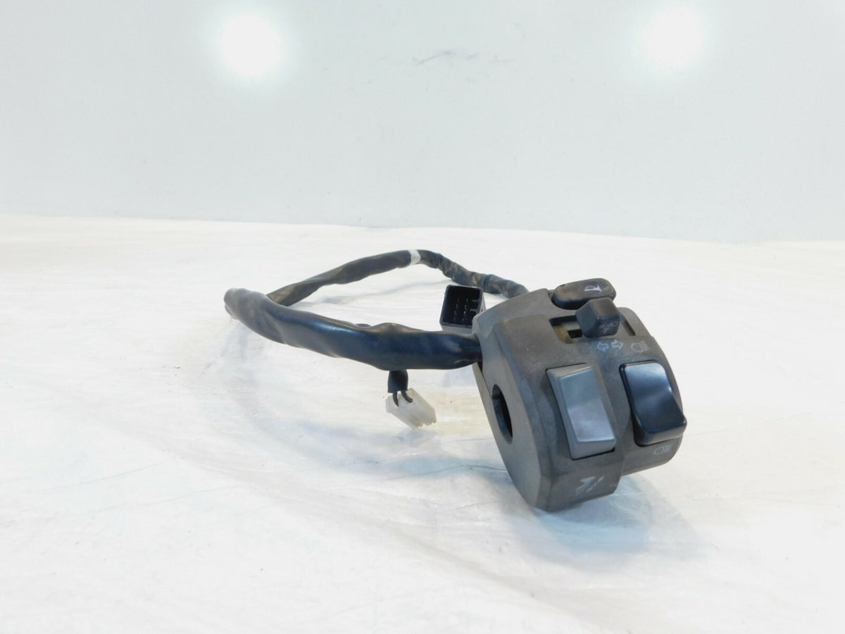 2008-2009 Kawasaki Concours 14 ABS OEM Left Side Handle Bar Light Horn Switch - C3 Cycle