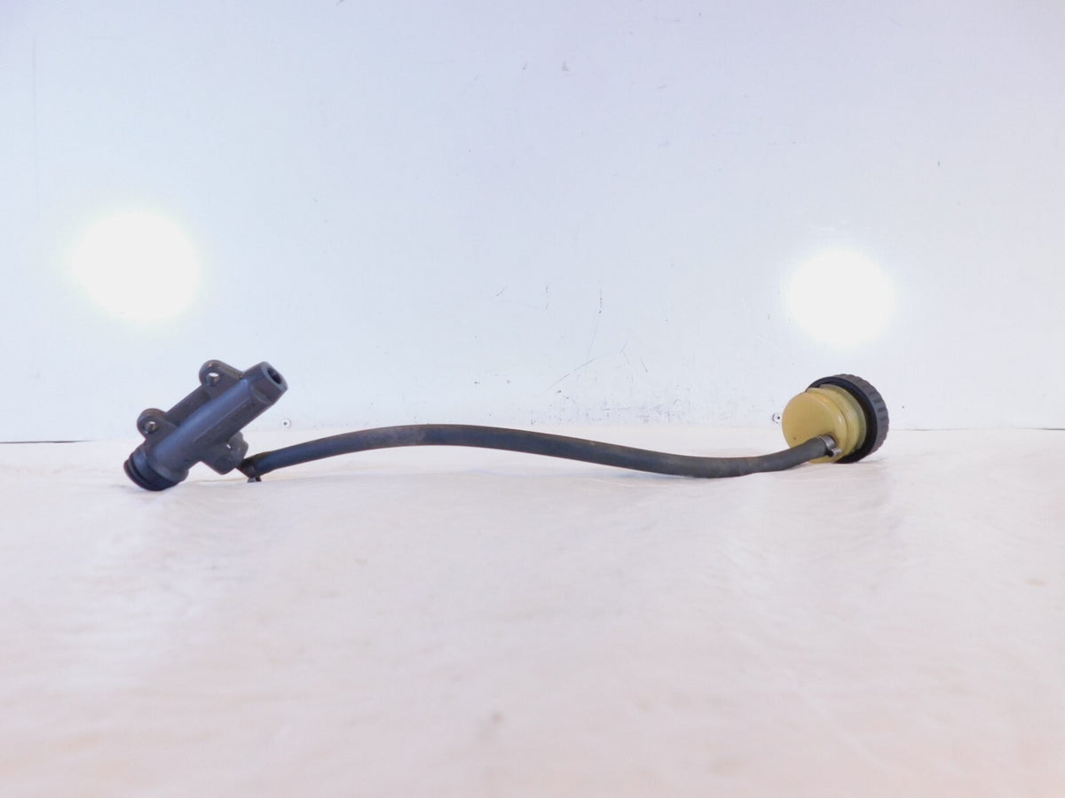 2002-2005 BMW R1100S R1100 S Rear Wheel Brake Master Cylinder w/ Reservoir - C3 Cycle