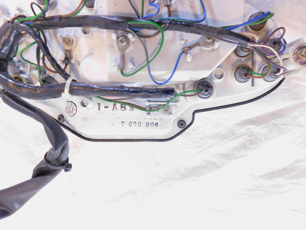 2002-2005 BMW R1150 R R1150R Rockster Instrument Cluster Speedo Tach Gauges Dash