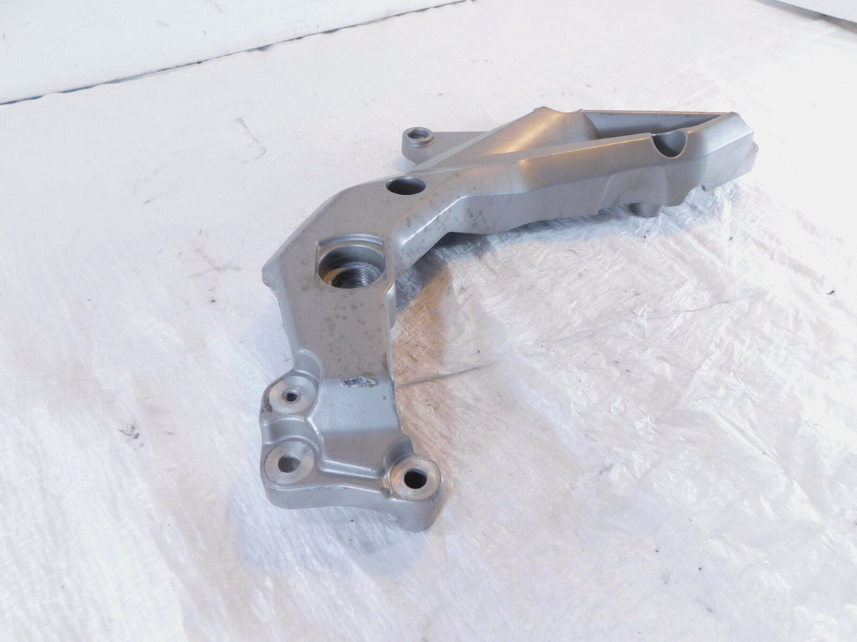 Aprilia Shiver 750 SL7 SL750 SL900 900 Grey Right Side Frame Rail Bracket Mount