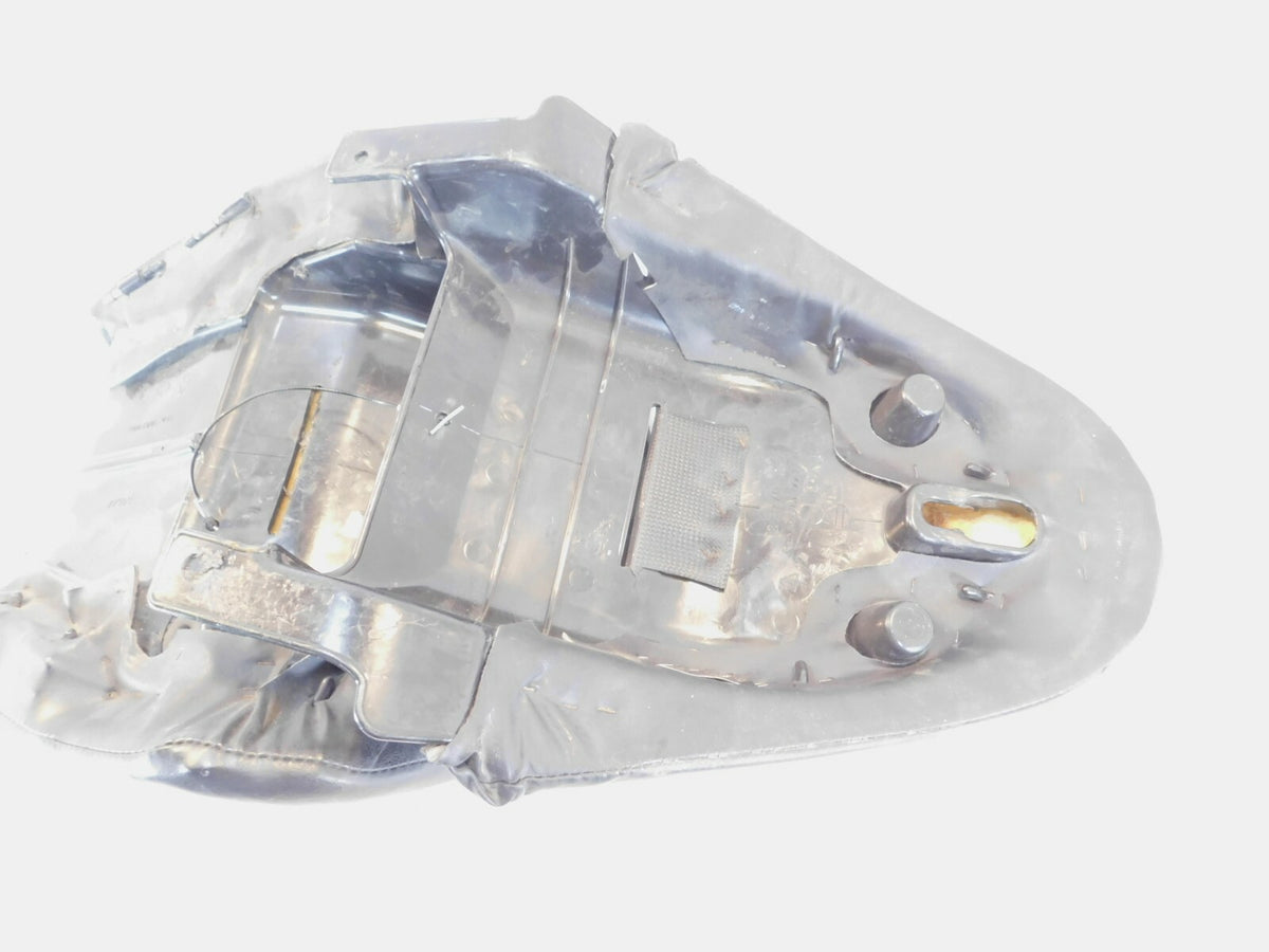 Harley Davidson V-Rod Vrod VRSC VRSCA VRSCAW Main Rider Passenger Seat Assembly