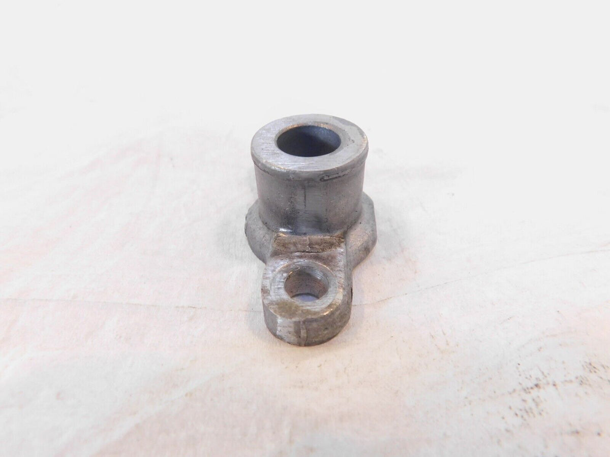 Suzuki Intruder 750 800 Boulevard S50 Engine Motor Cylinder Water Inlet Union