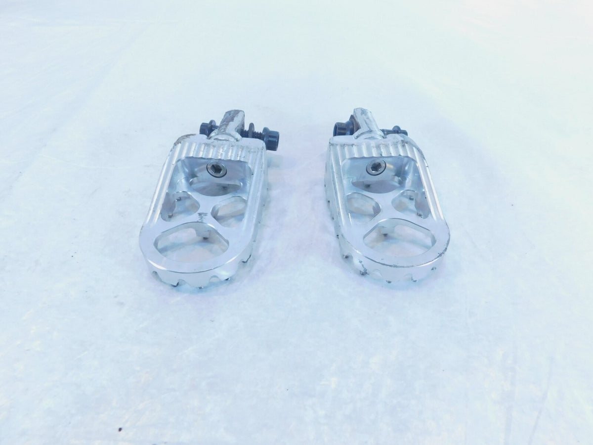 Harley Touring V-Rod Dyna Sportster FXR Softail FLO MX Style Footpegs Footrests - C3 Cycle