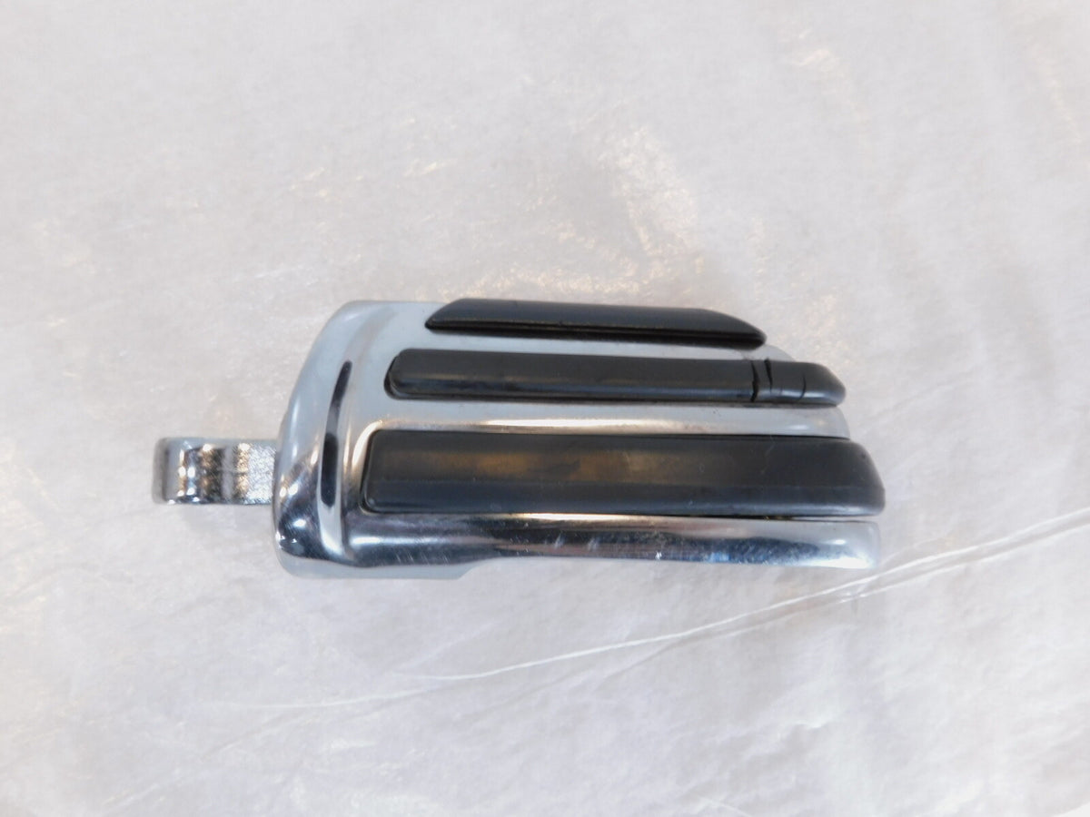 Harley Touring Dyna Sportster & Softail Chrome & Rubber Right Footpeg Footrest - C3 Cycle