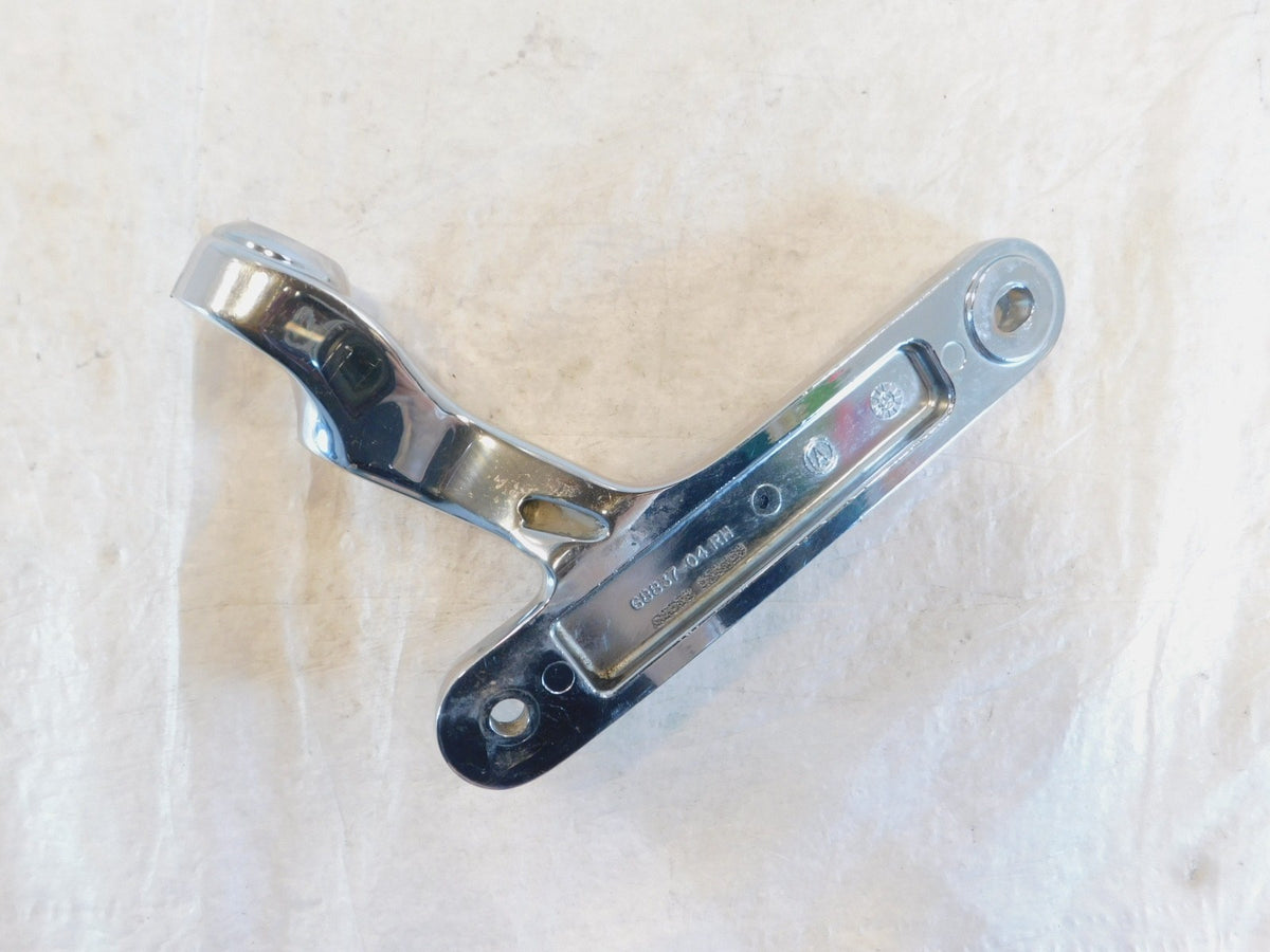 Harley Screamin Eagle CVO Electra Glide Right Aux Fog Light Lamp Mount Bracket - C3 Cycle