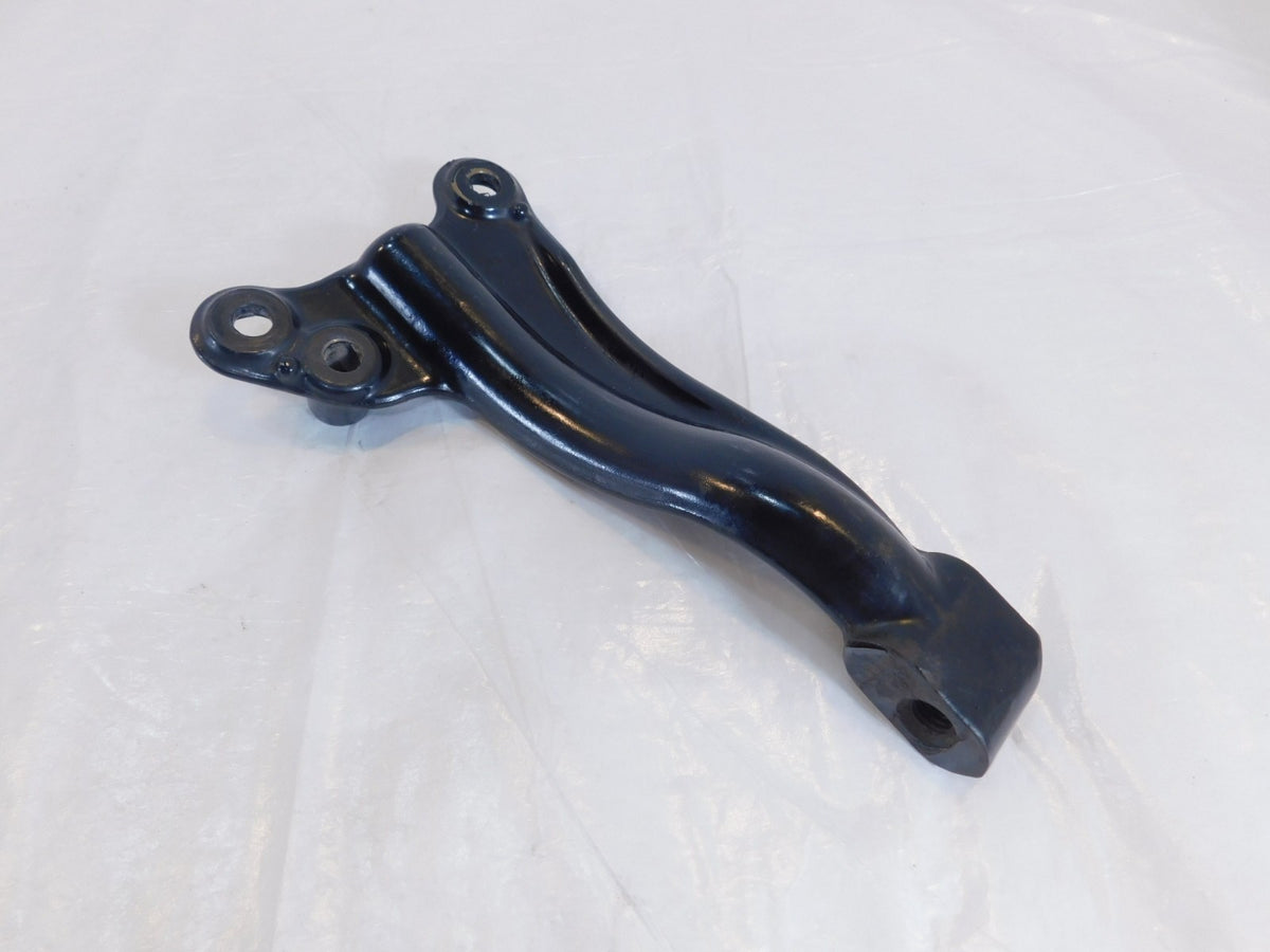 Harley Davidson Dyna Street Bob & Super Glide Exhaust Pipe Mount Bracket Hanger - C3 Cycle